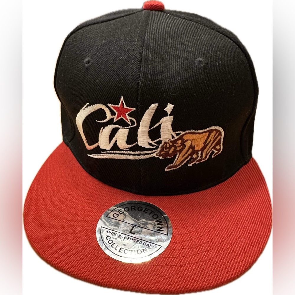 EUC vintage 1990s Georgetown Collection “Cali” California hat with bear, fitted